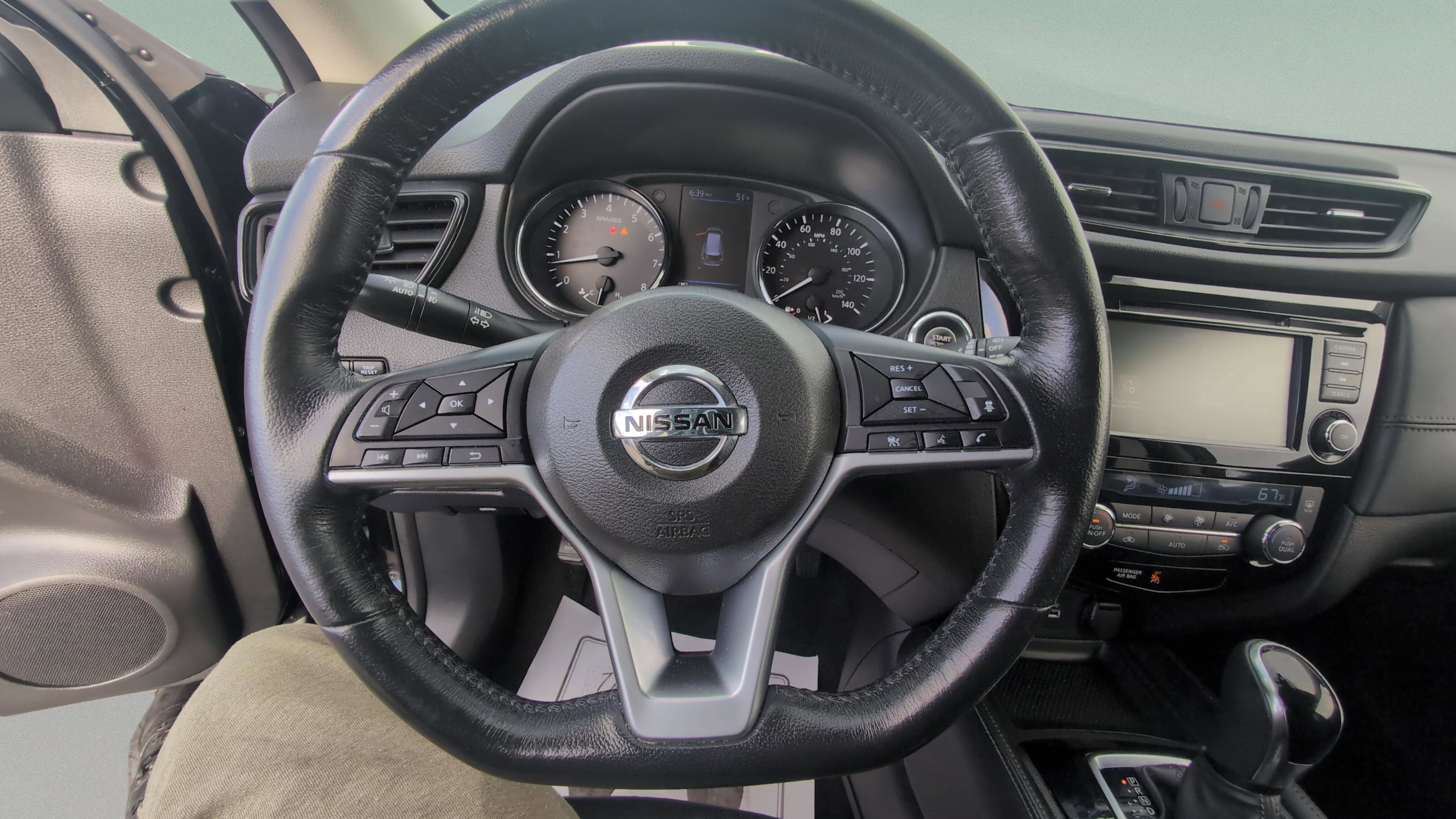 Used 2018 Nissan Rogue SL AWD/4WD image 11