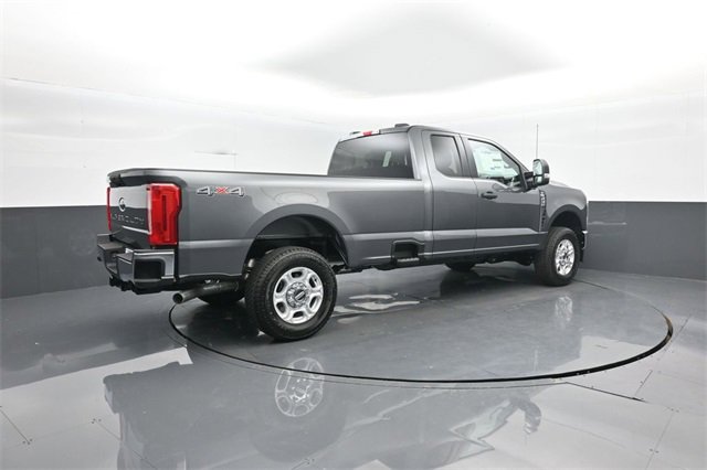 New 2026 Ford F250 XLT image 5
