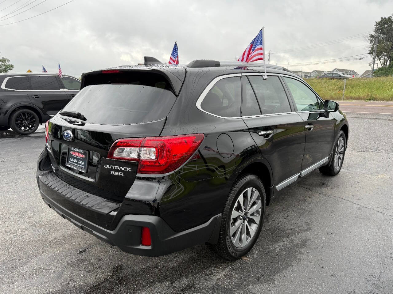Used 2019 Subaru Outback 3.6R Touring image 5