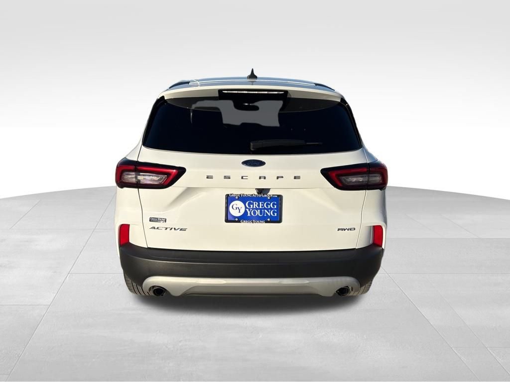 Used 2023 Ford Escape Active image 5