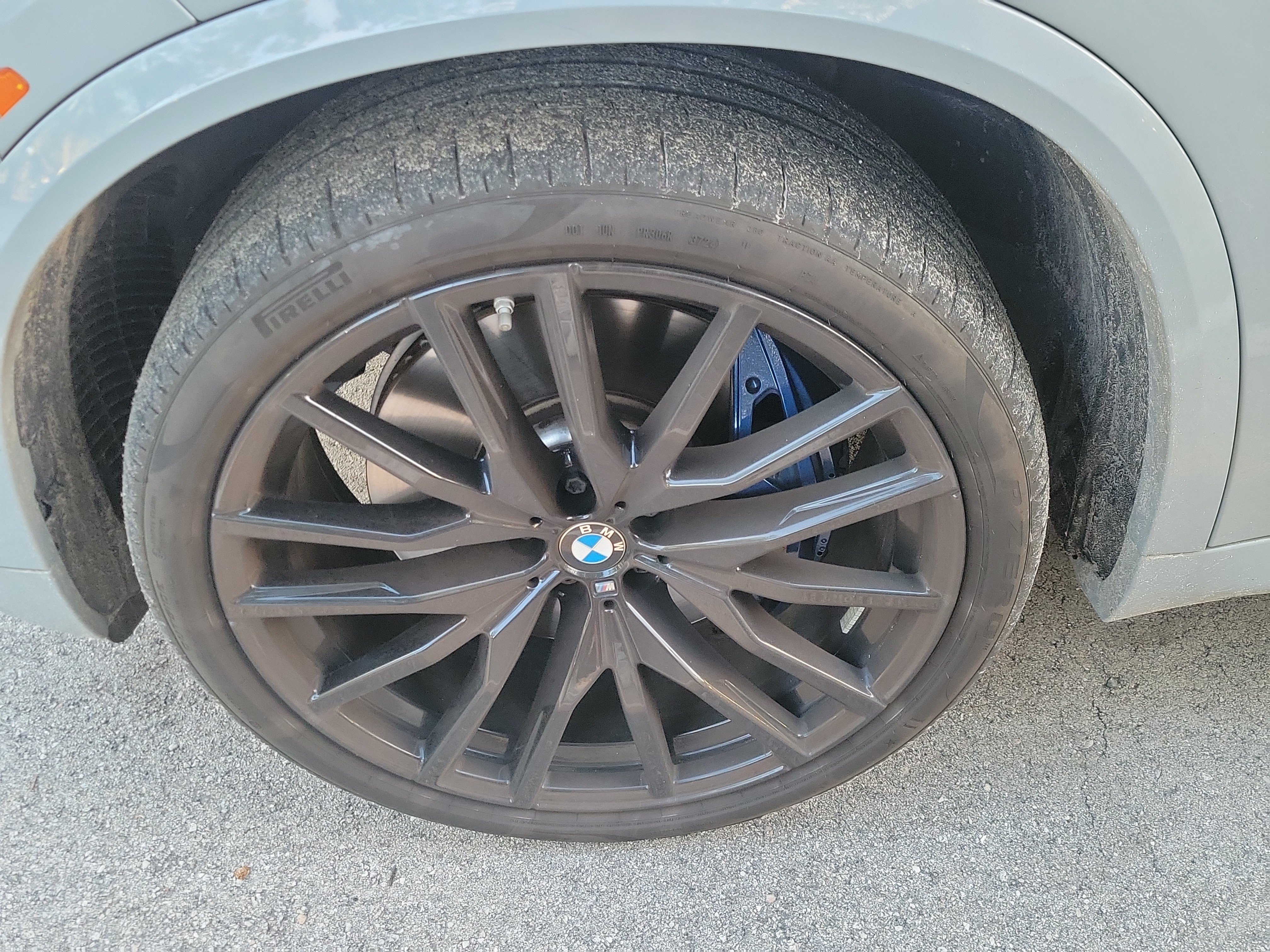 Certified 2025 BMW X5 M60i w/ Executive Package AWD/4WD image 5