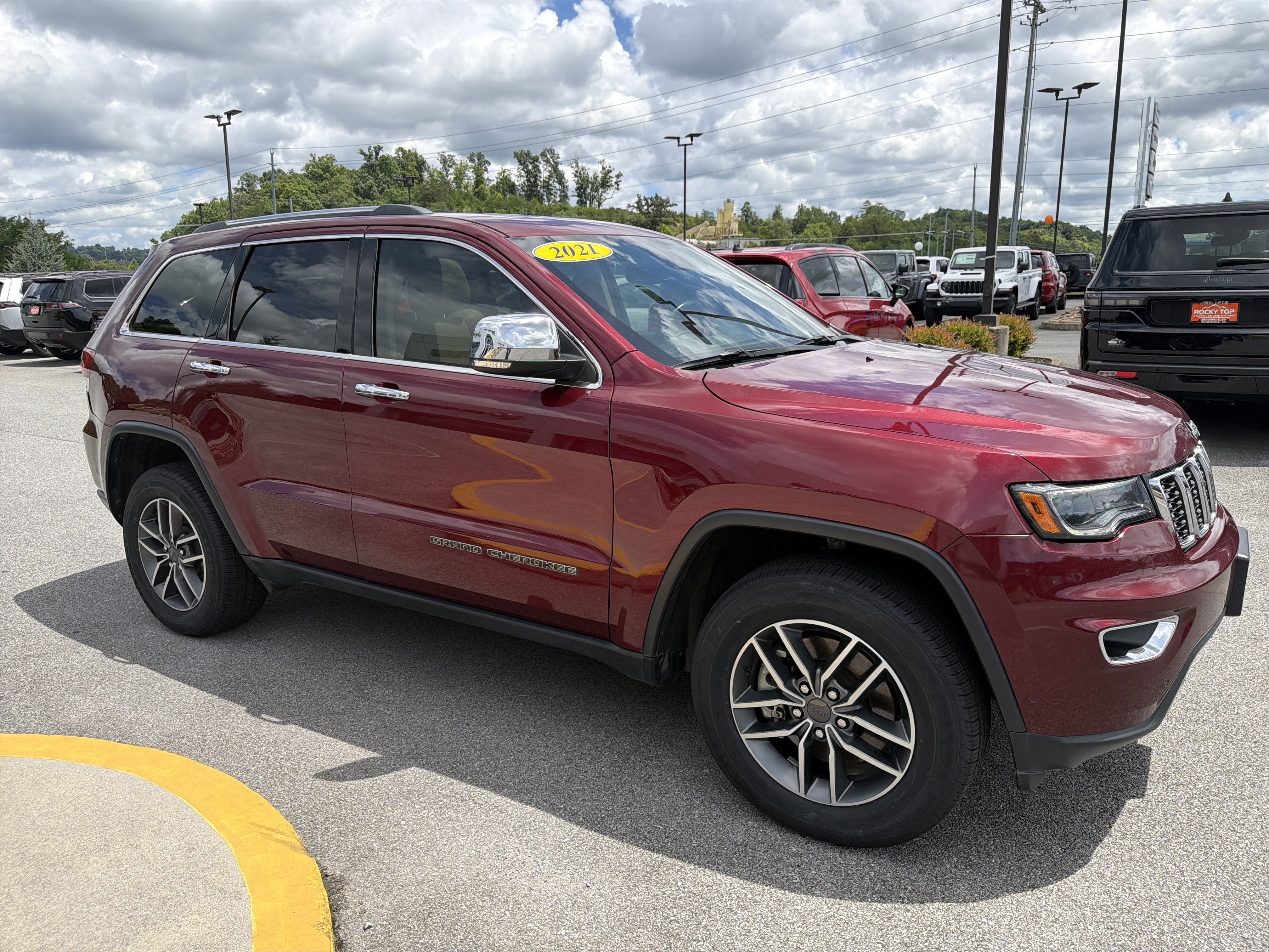 Used 2021 Jeep Grand Cherokee Limited w/ Luxury Group II AWD/4WD image 5
