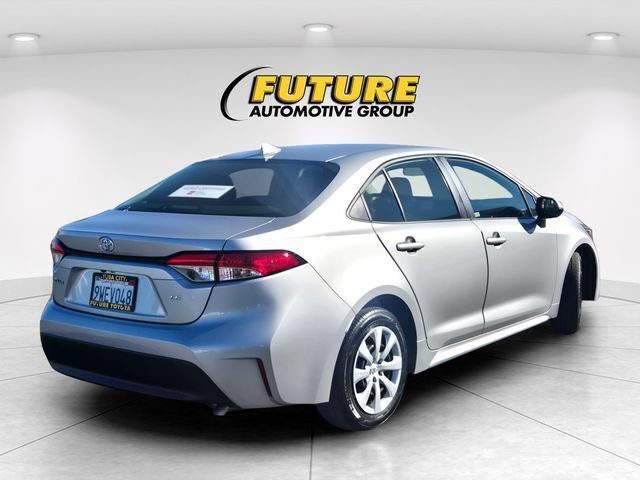 Certified 2026 Toyota Corolla LE FWD image 5