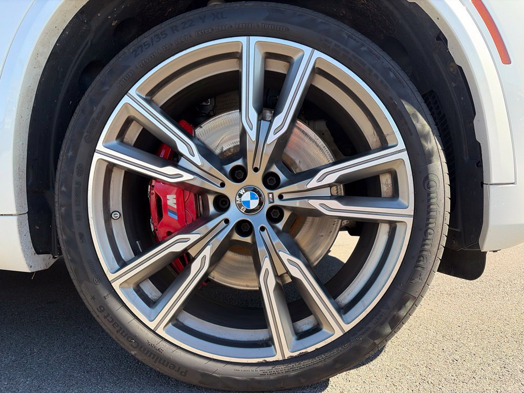 Used 2021 BMW X5 M50i AWD/4WD image 23