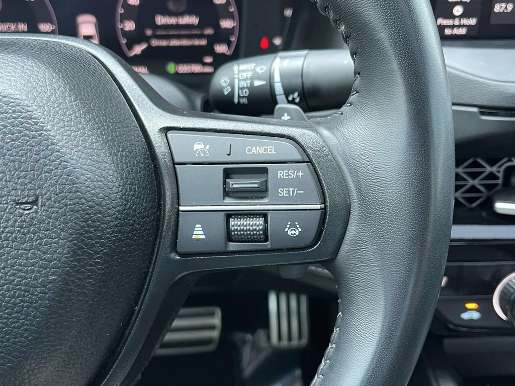 Used 2025 Honda Accord Sport image 21