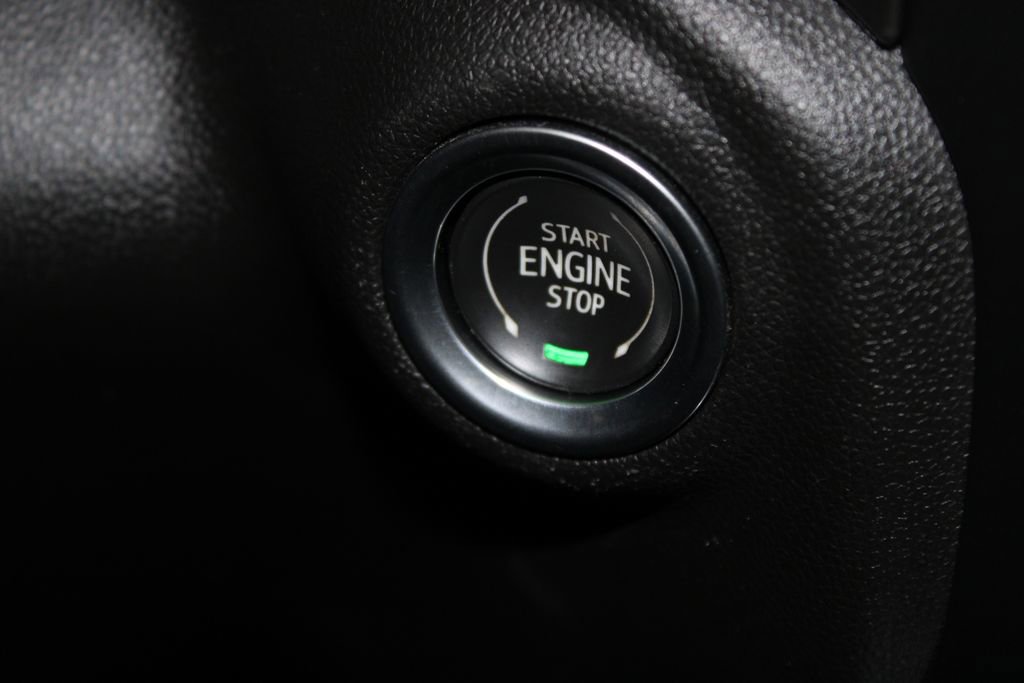 Used 2022 GMC Sierra 2500 AT4 w/ AT4 Preferred Package image 42