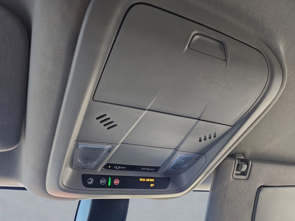 Used 2019 Chevrolet Equinox LT image 29