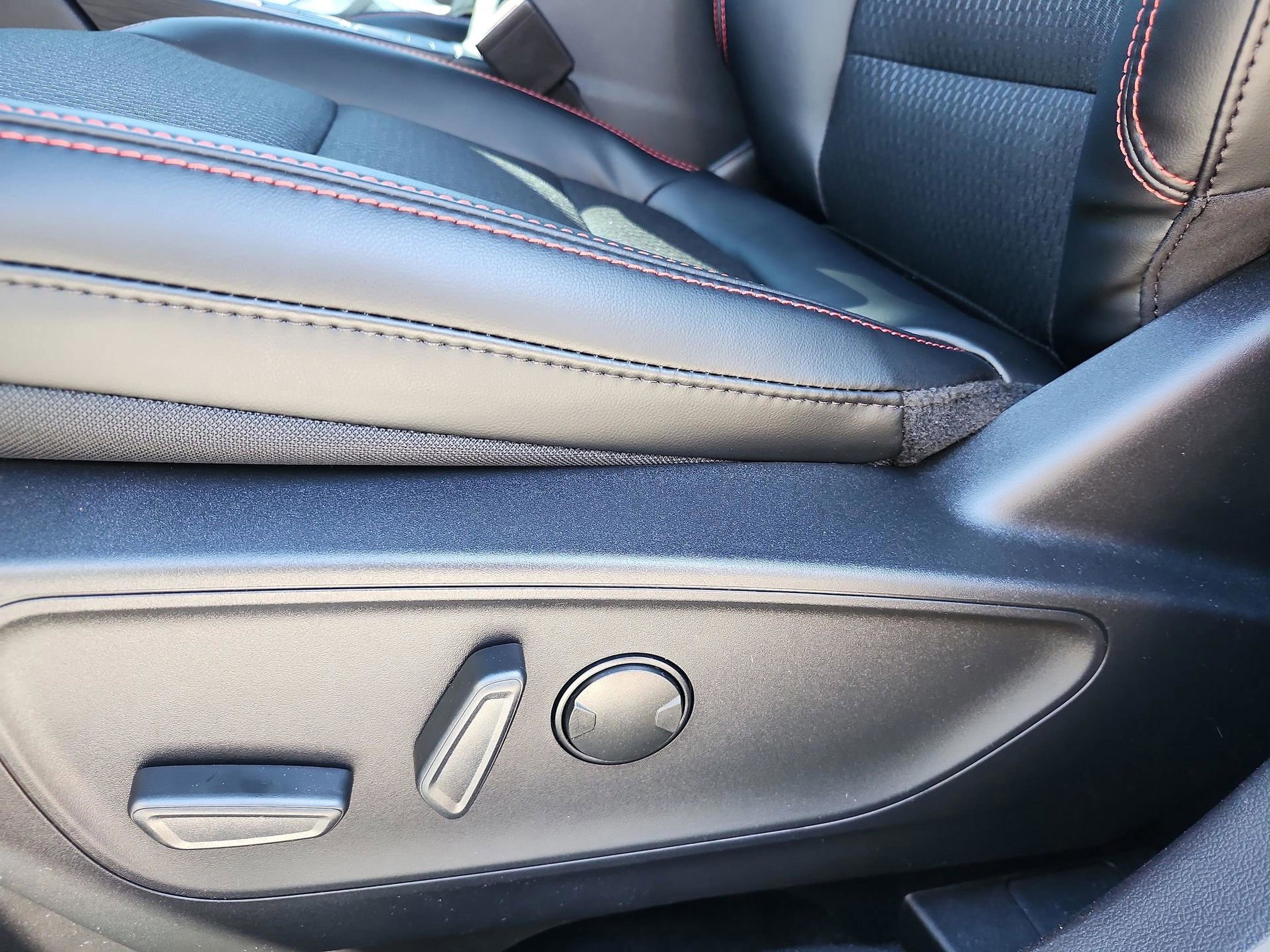 New 2026 Ford Escape ST-Line image 13