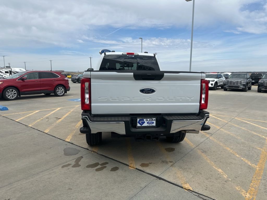 New 2026 Ford F250 XLT image 7