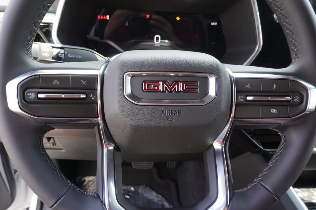 New 2026 GMC Canyon Elevation w/ Convenience Package RWD image 18