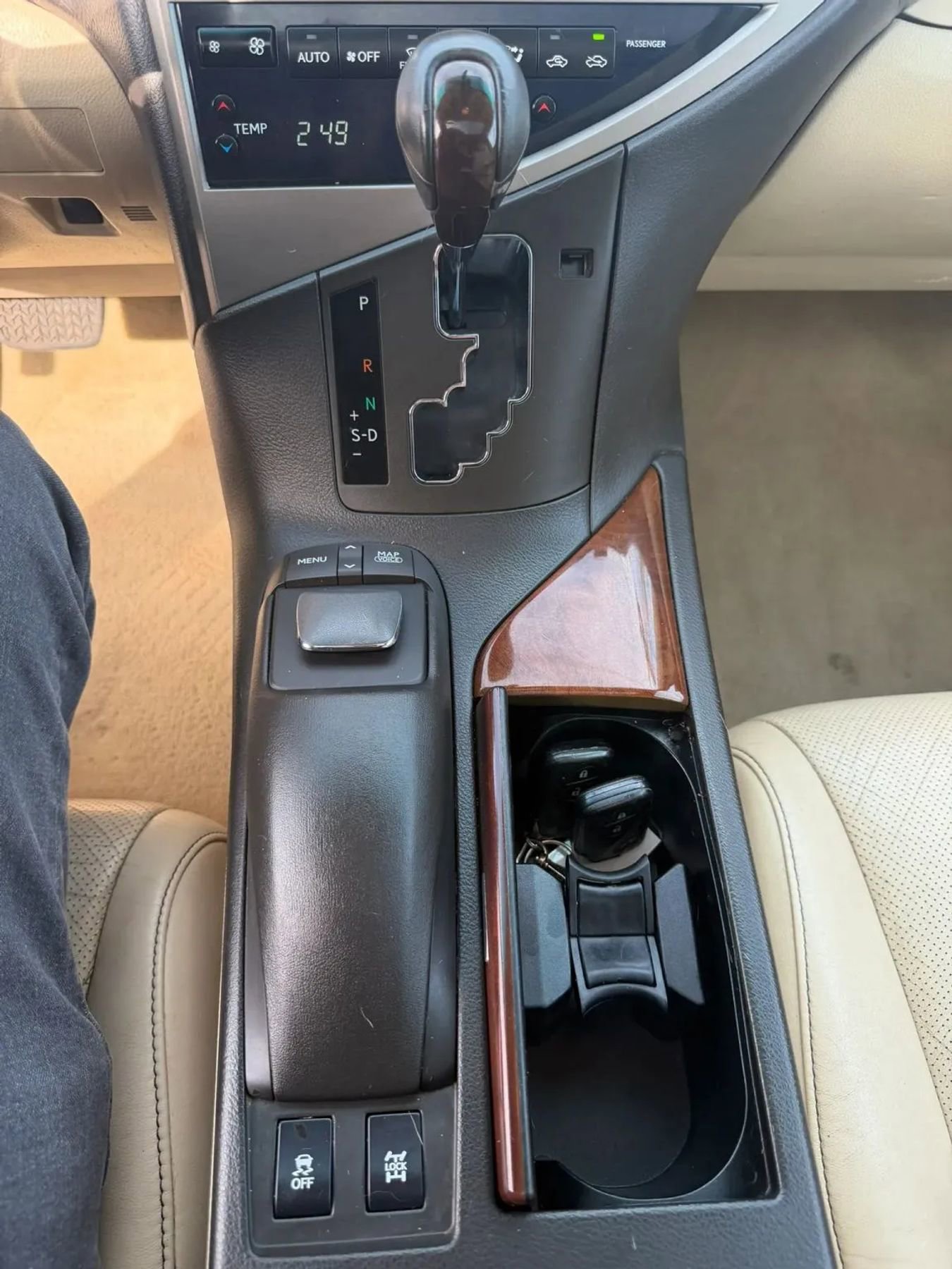 Used 2013 Lexus RX 350 AWD w/ Navigation Pkg image 24