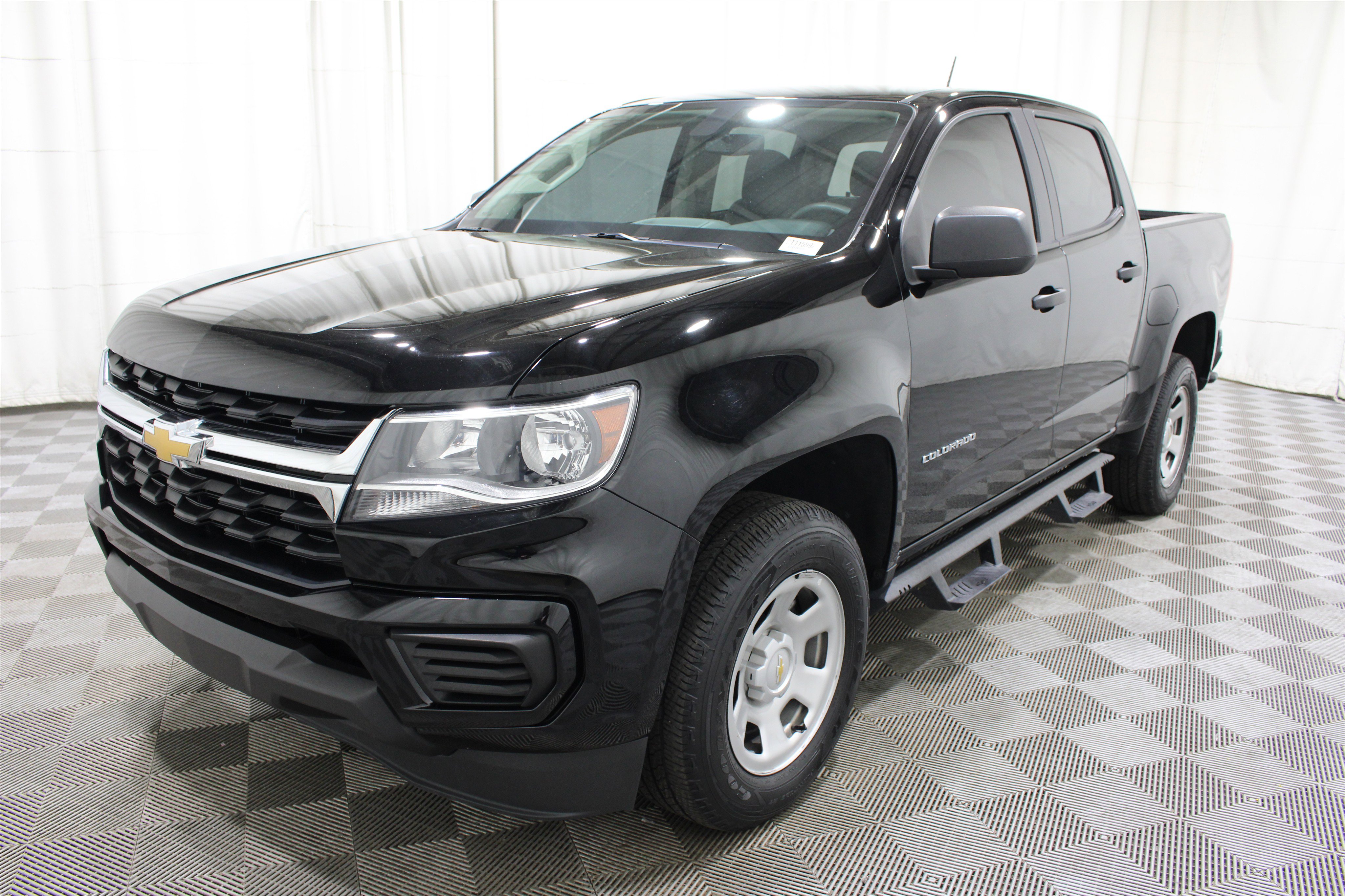 Used 2021 Chevrolet Colorado W/T image 31