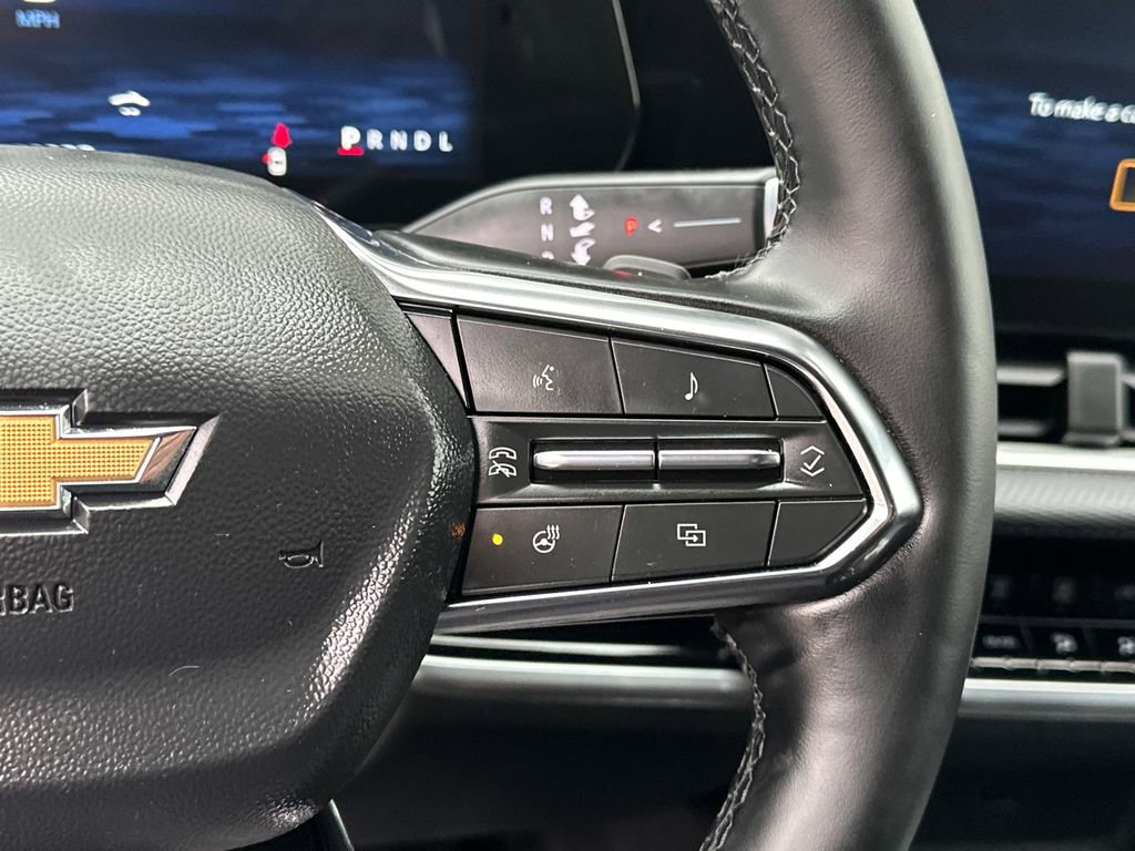 Used 2026 Chevrolet Equinox LT image 25