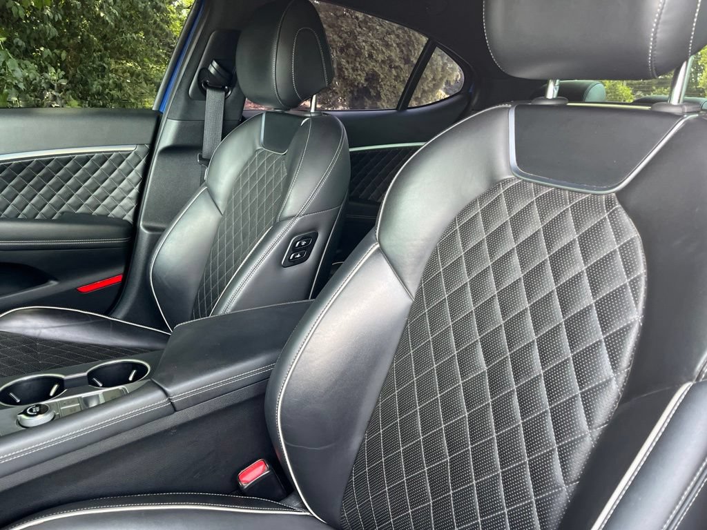 Used 2019 Genesis G70 2.0T Advanced w/ Sport Package AWD/4WD image 7