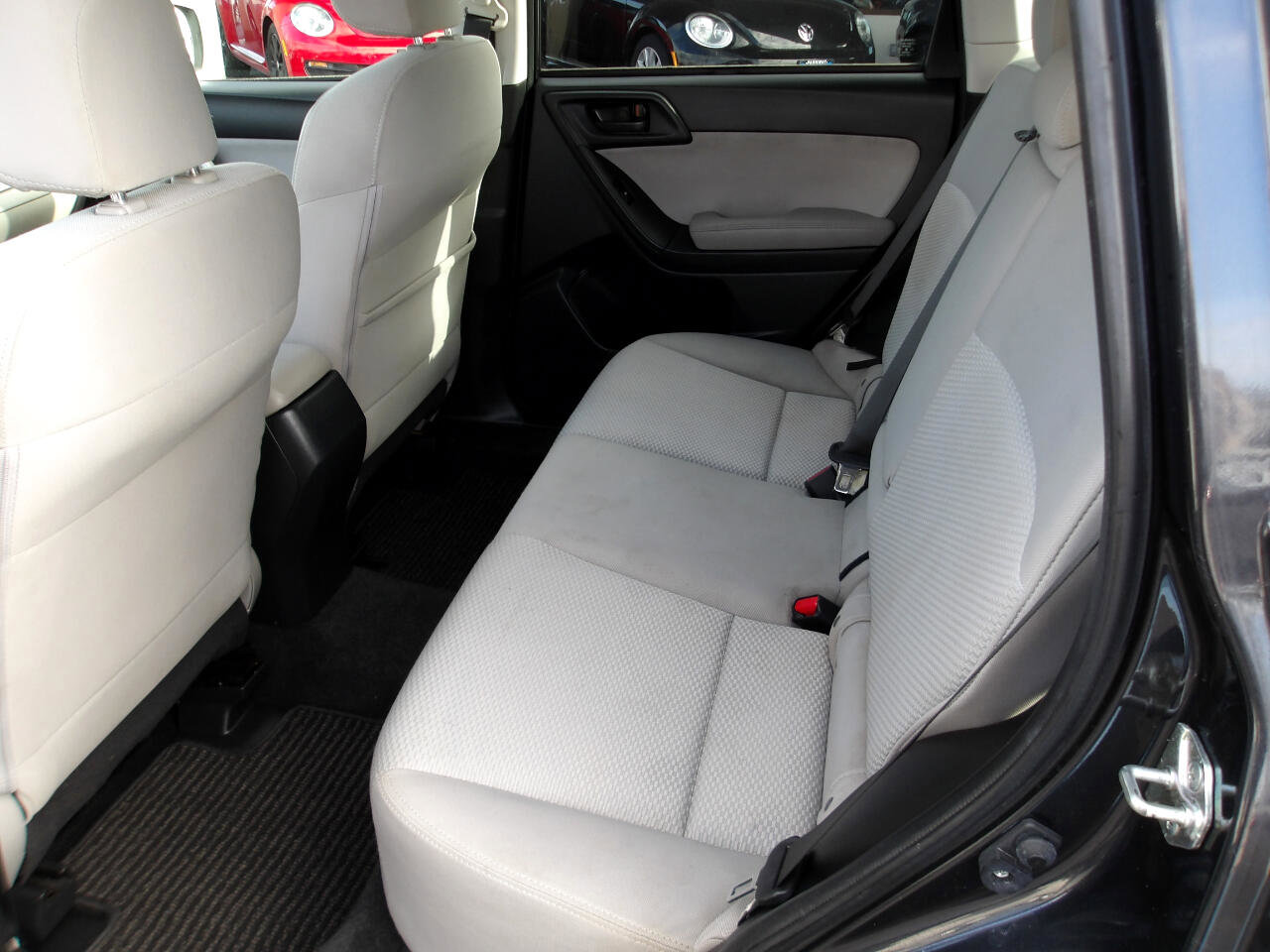 Used 2016 Subaru Forester 2.5i Premium w/ All-Weather Package image 10