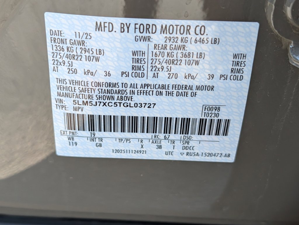 Used 2026 Lincoln Aviator Reserve AWD/4WD image 41