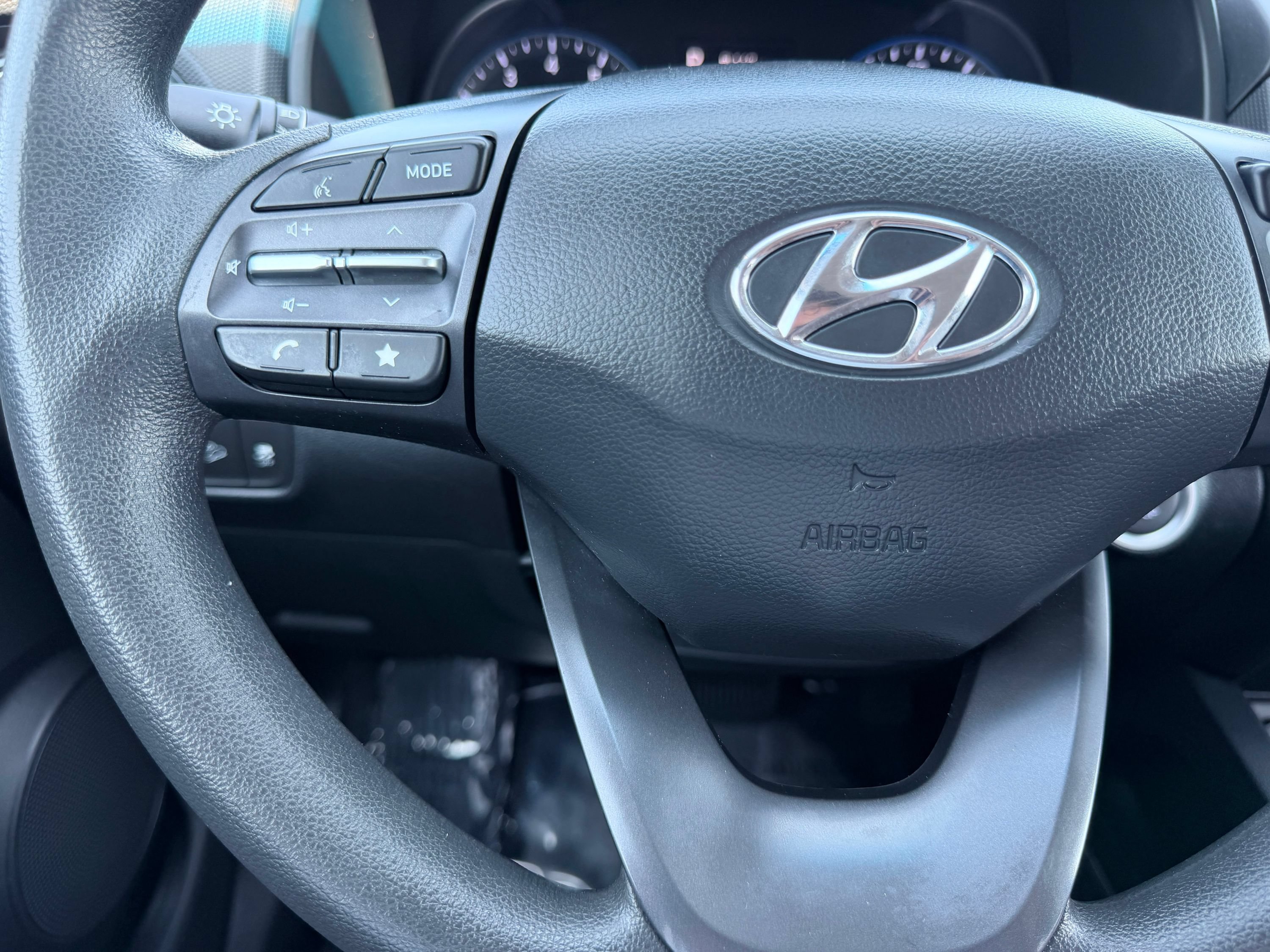 Used 2022 Hyundai Kona SEL AWD/4WD image 33