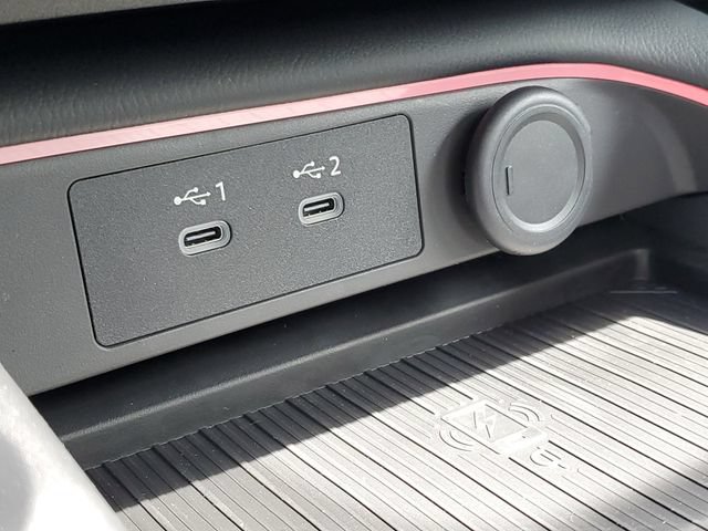 New 2026 Nissan Sentra SR w/ SR Premium Package FWD image 18