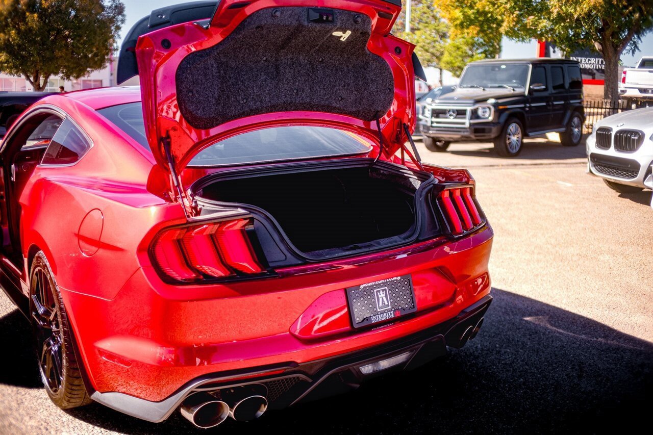 Used 2021 Ford Mustang Shelby GT500 w/ Technology Package image 31