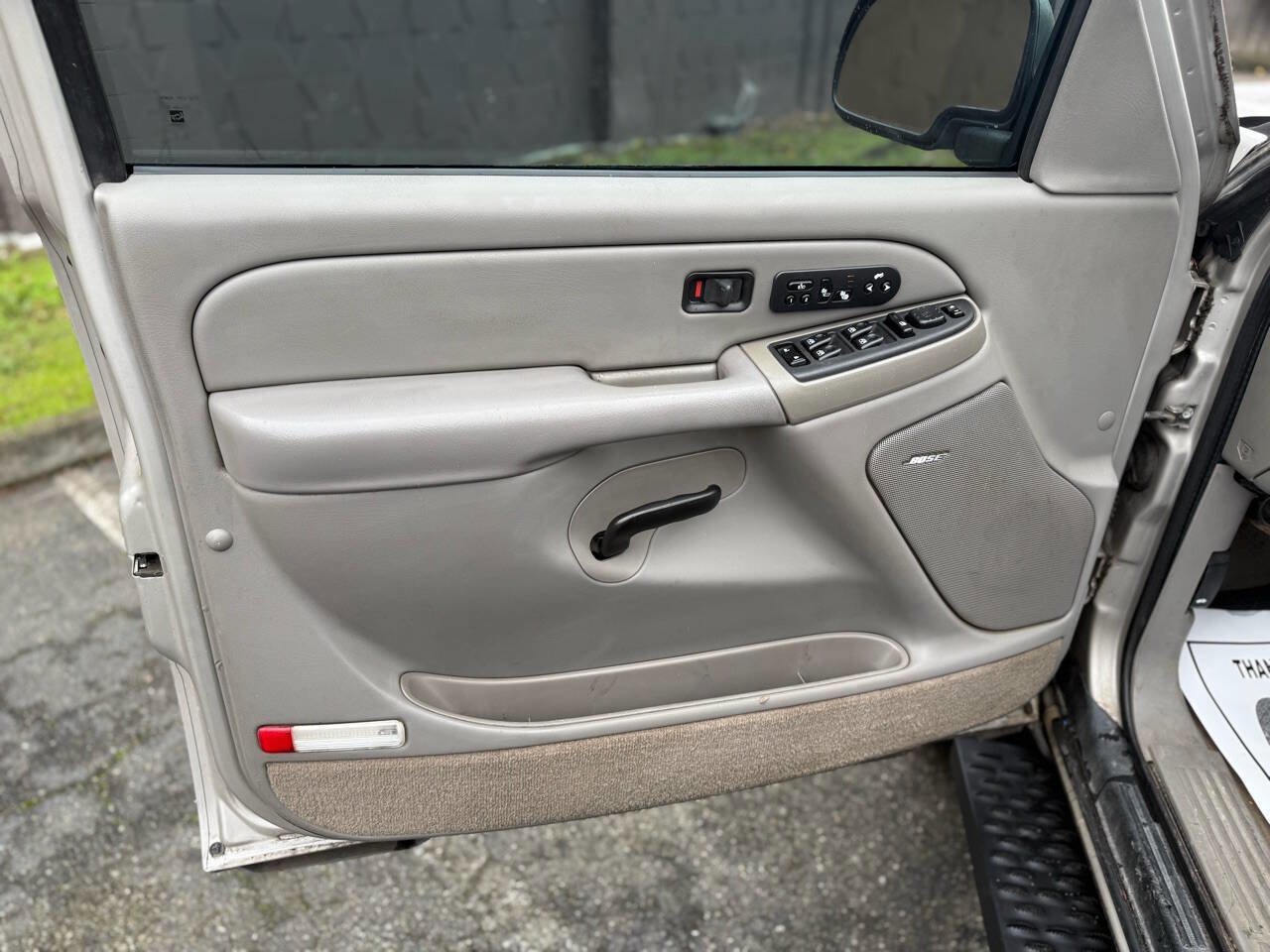 Used 2005 Chevrolet Avalanche 2500 w/ Preferred Equipment Group image 30