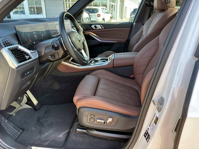 Used 2025 BMW X5 xDrive40i w/ Premium Package image 8