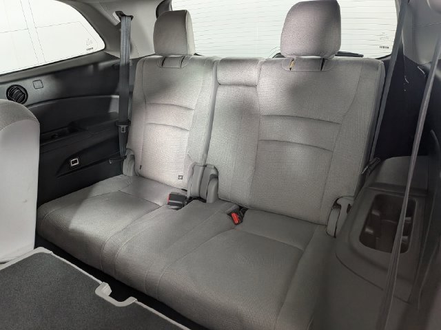 Used 2018 Honda Pilot LX image 22