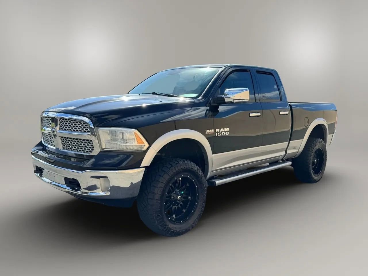 Used 2013 RAM 1500 Laramie w/ Convenience Group AWD/4WD image 6
