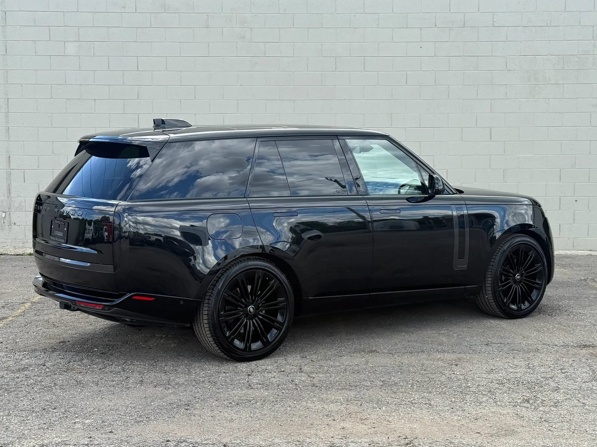 Used 2024 Land Rover Range Rover Autobiography AWD/4WD image 10