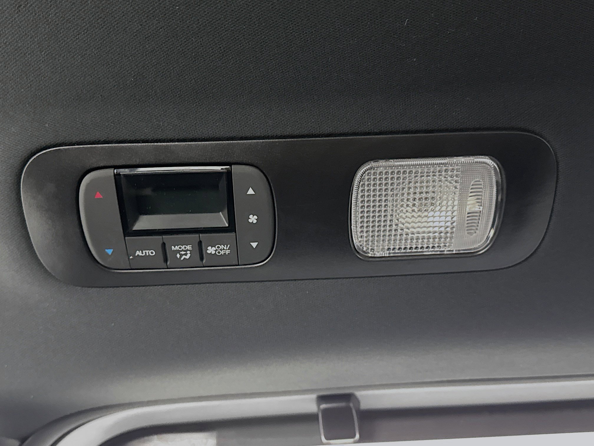 Certified 2023 Honda Odyssey Sport image 25