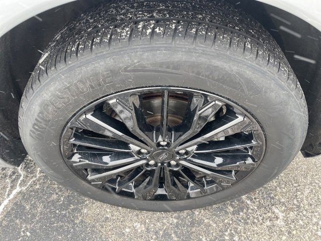 Used 2023 Ford Escape ST-Line Elite w/ Premium Technology Package image 17