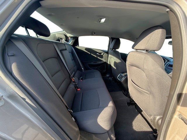 Used 2024 Chevrolet Malibu LT image 24