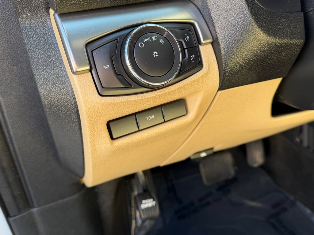 Used 2017 Ford Explorer 4WD image 13