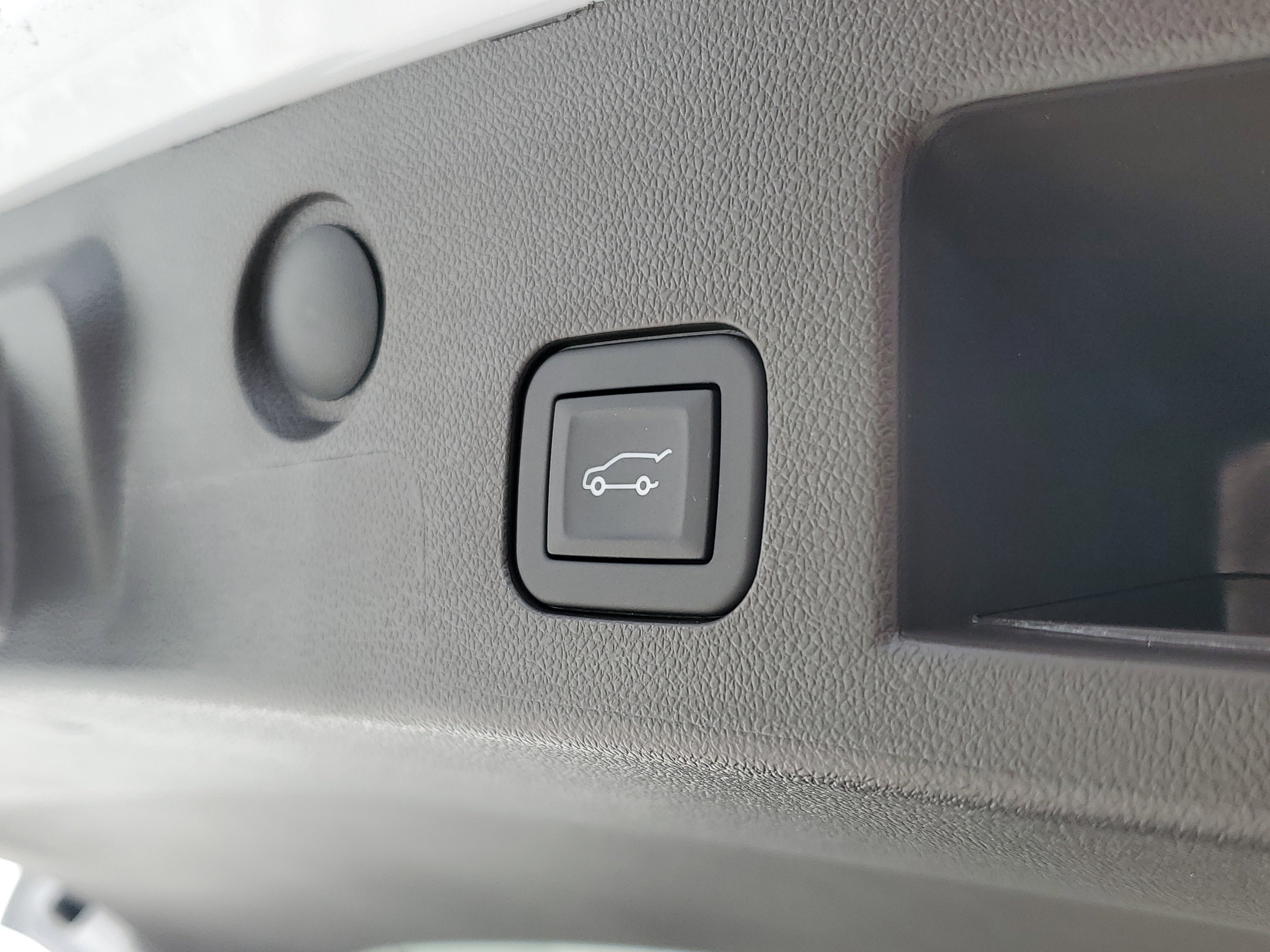 New 2026 GMC Terrain Denali AWD/4WD image 11