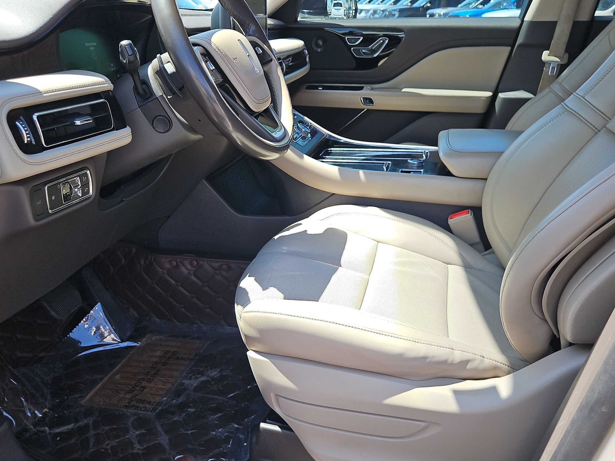 Used 2020 Lincoln Aviator Reserve RWD image 21
