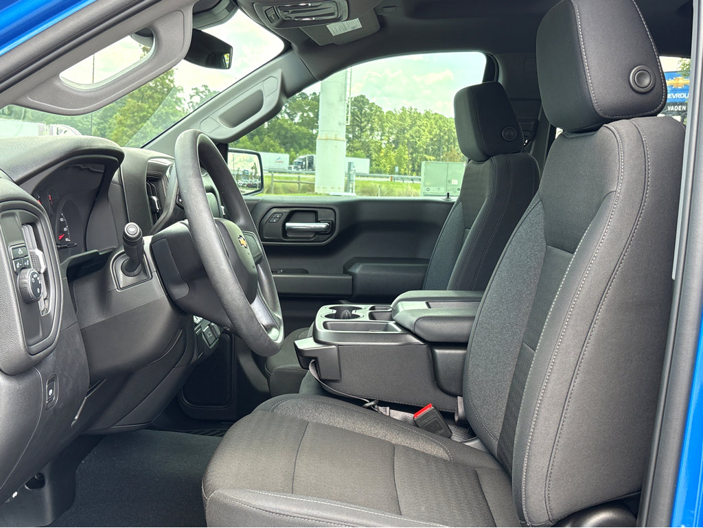 Used 2025 Chevrolet Silverado 1500 Custom image 16