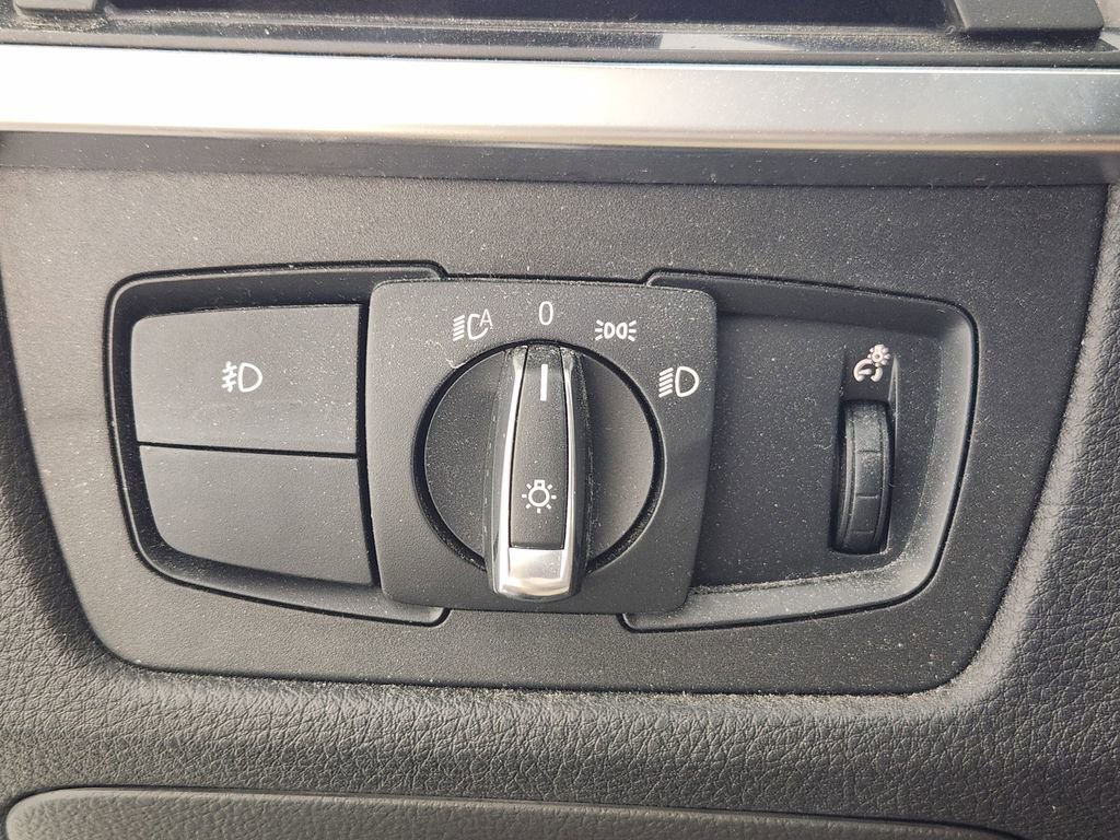 Used 2017 BMW 430i Convertible image 22