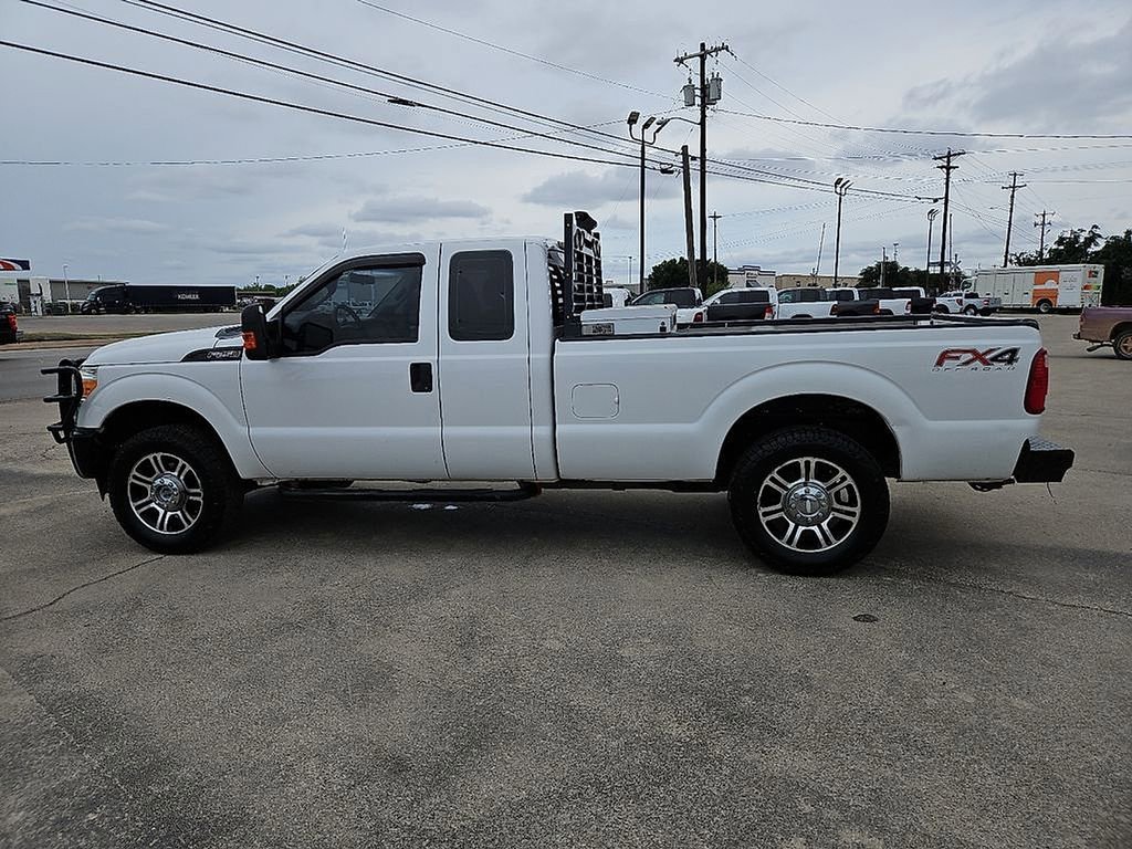 Used 2014 Ford F250 XL w/ Power Equipment Group AWD/4WD image 3