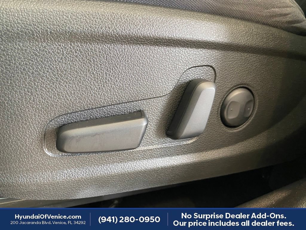 Certified 2023 Hyundai Santa Fe SEL FWD image 24