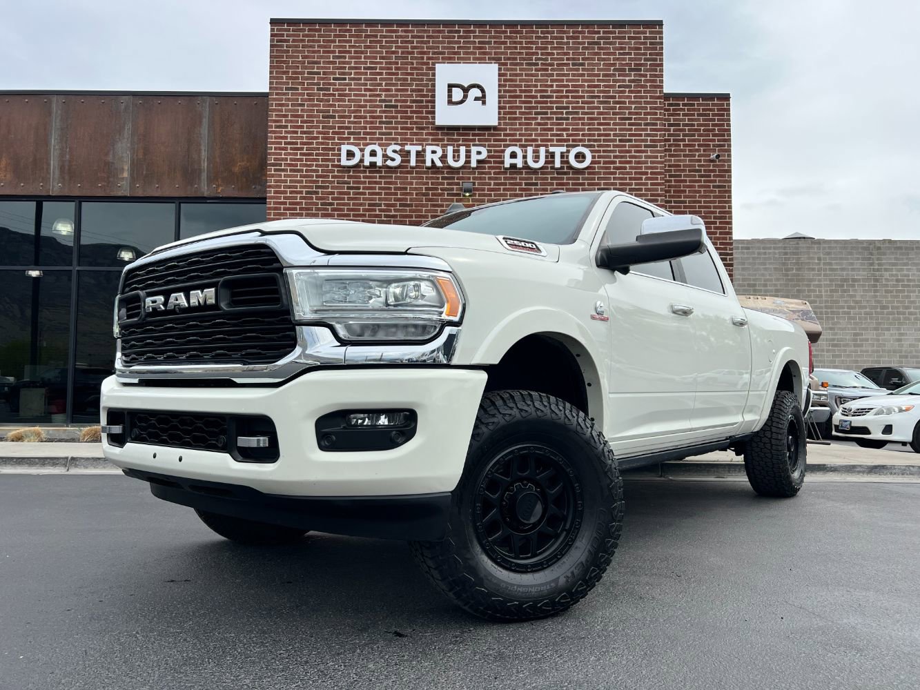Used 2020 RAM 2500 Limited AWD/4WD image 1