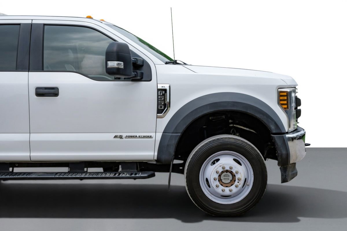 Used 2019 Ford F550 4x4 SuperCab Super Duty image 7