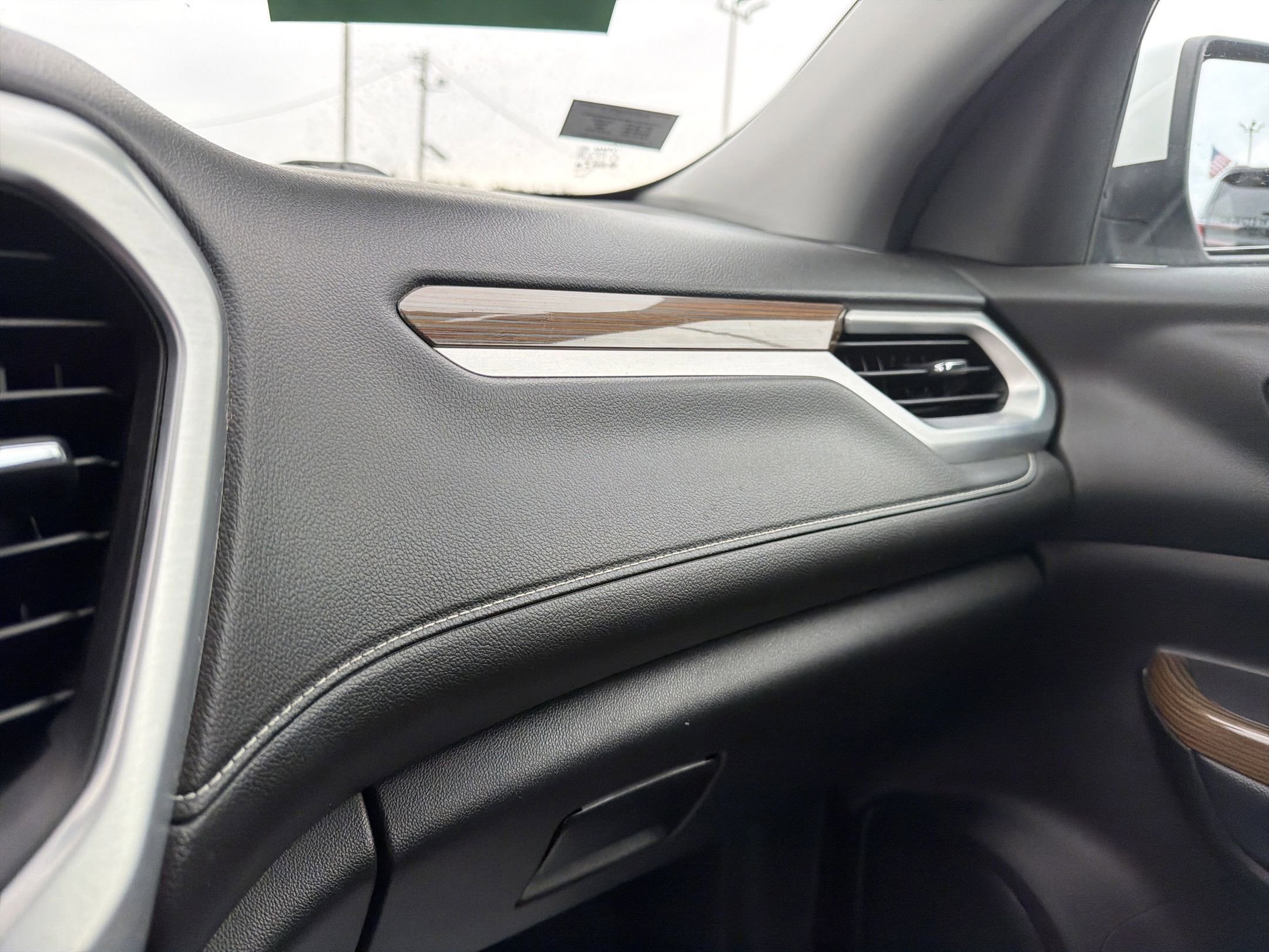 Certified 2019 GMC Acadia SLE w/ Driver Alert Package I image 16