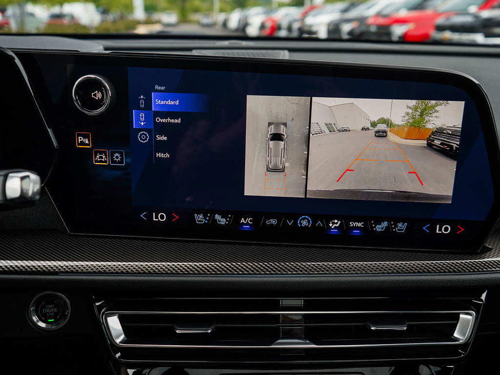 New 2026 Chevrolet Traverse High Country w/ LPO, Floor Liner Package image 27