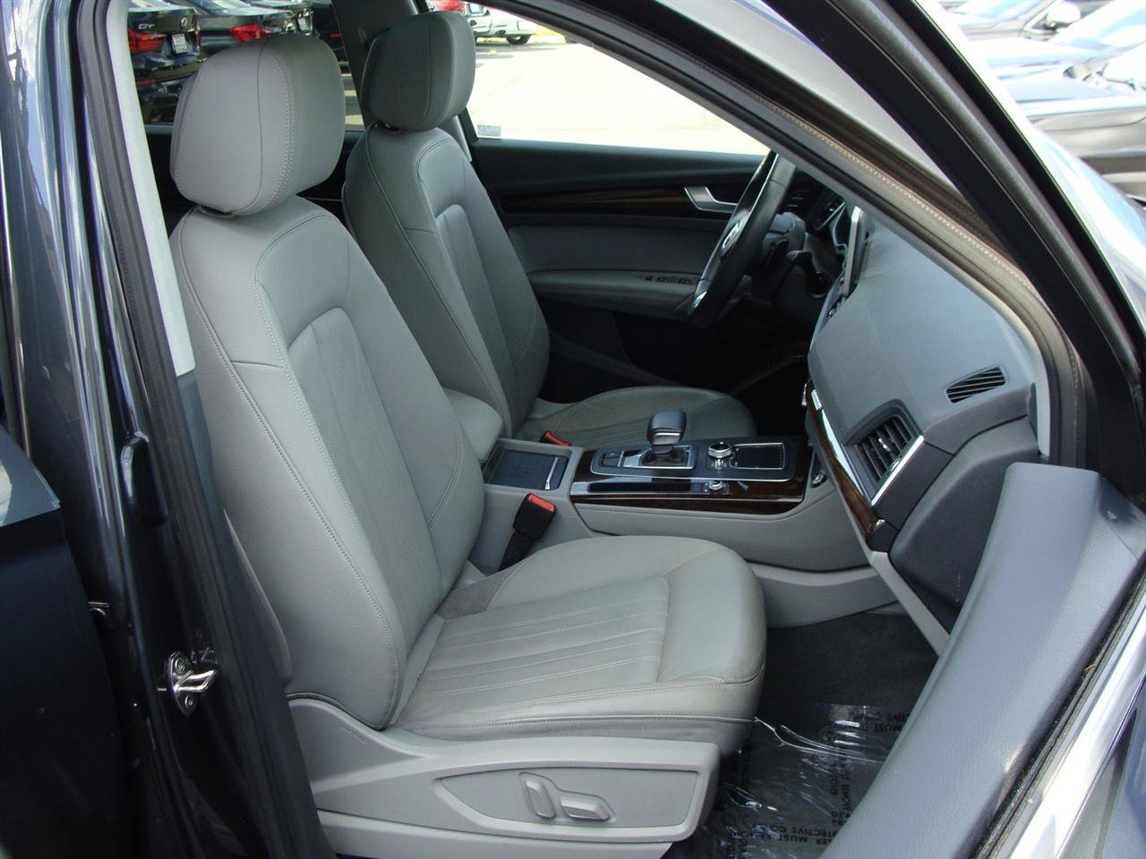 Used 2020 Audi Q5 2.0T Premium Plus AWD/4WD image 10