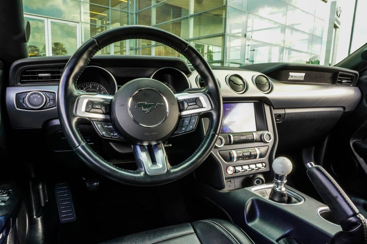 Used 2019 Ford Mustang GT RWD image 16