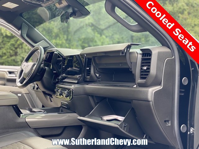 Certified 2025 Chevrolet Silverado 2500 ZR2 w/ Technology Package image 27