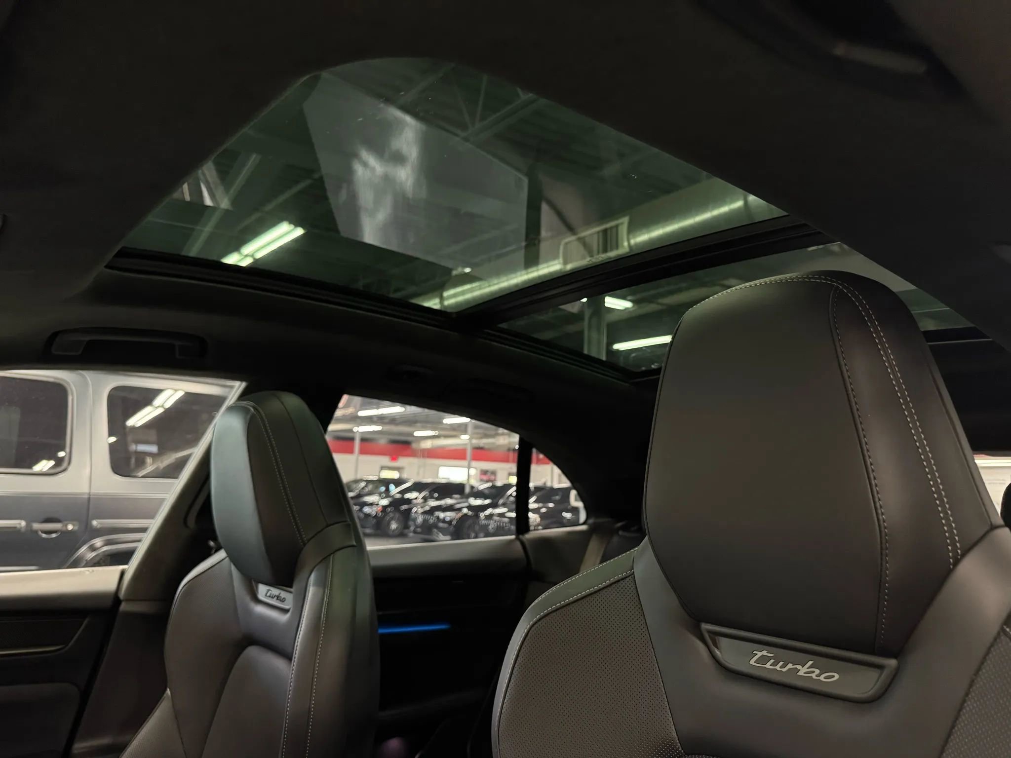 Used 2024 Porsche Macan Turbo Electric image 22