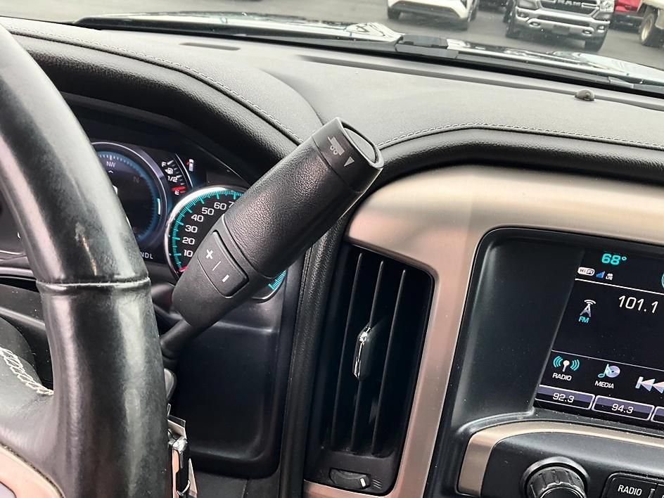 Used 2017 GMC Sierra 1500 Denali AWD/4WD image 19