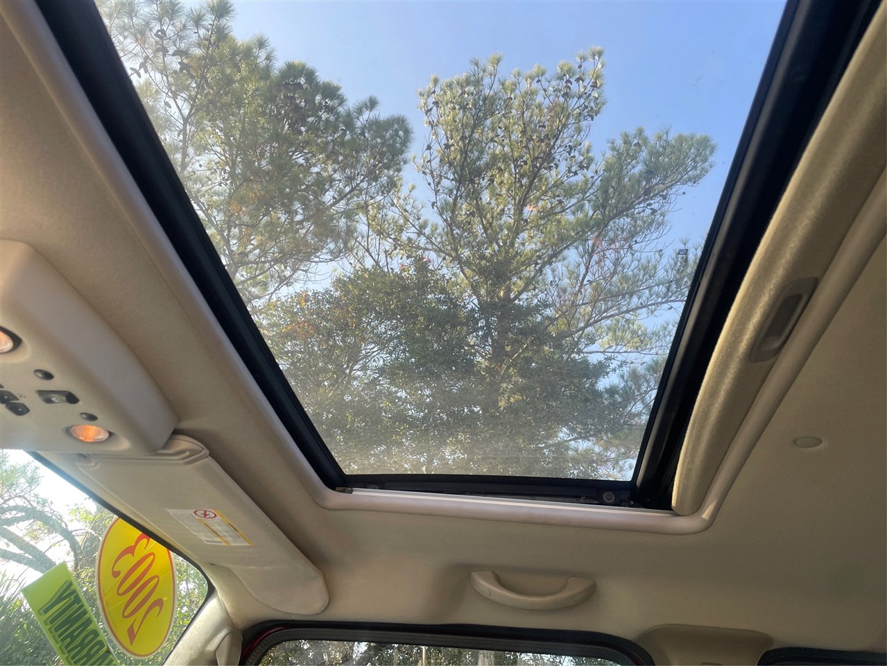 Used 2003 HUMMER H2 w/ Preferred Equipment Group image 24