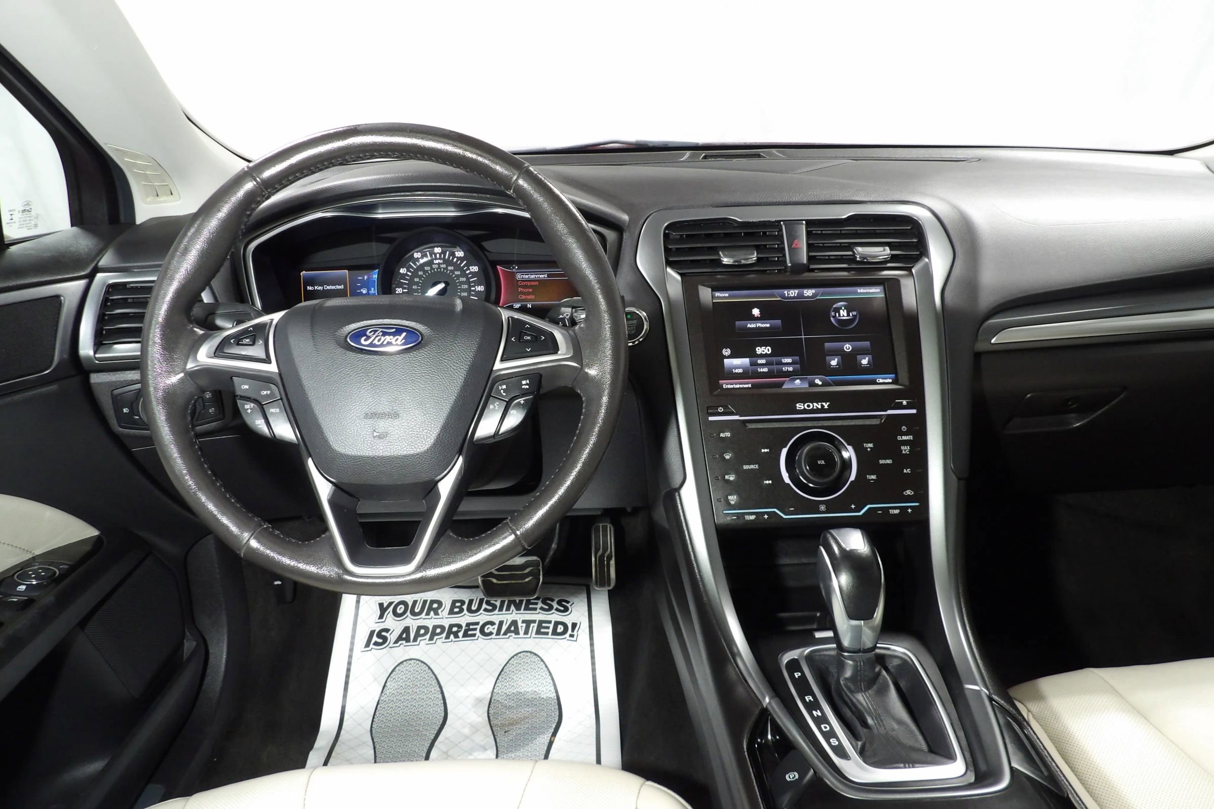 Used 2015 Ford Fusion Titanium image 13