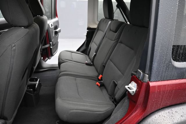 Used 2021 Jeep Wrangler Unlimited Sport AWD/4WD image 11